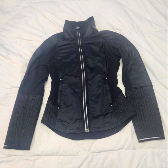 Lululemon Run bundled up jacket size 4 - Picture 1 of 6